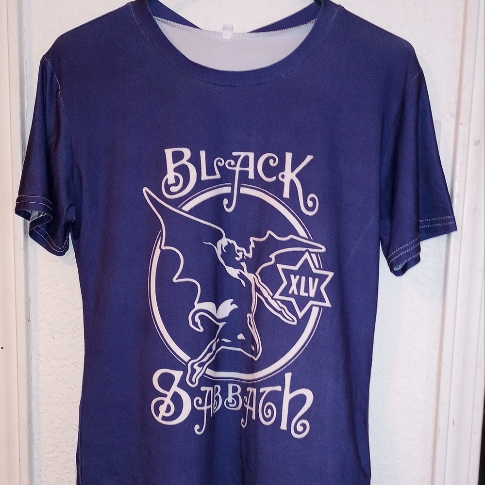 🐮 🐄 Black Sabbath Short Sleeve T-Shirt